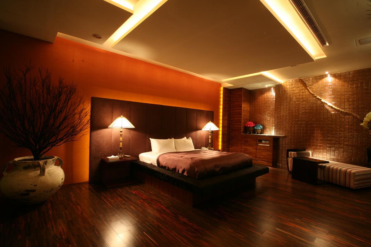 Chateau Boutique Motel Taichung Eksteriør bilde